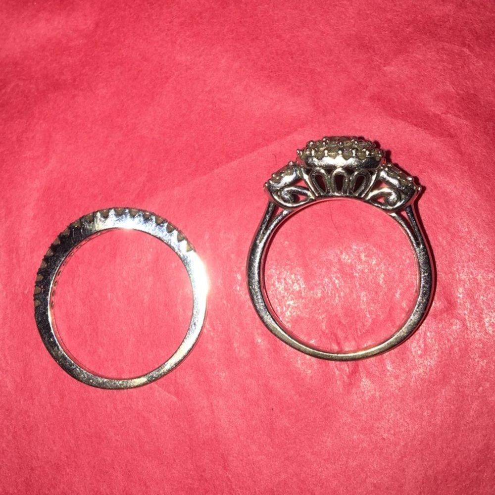 Wedding Ring Set - image 3